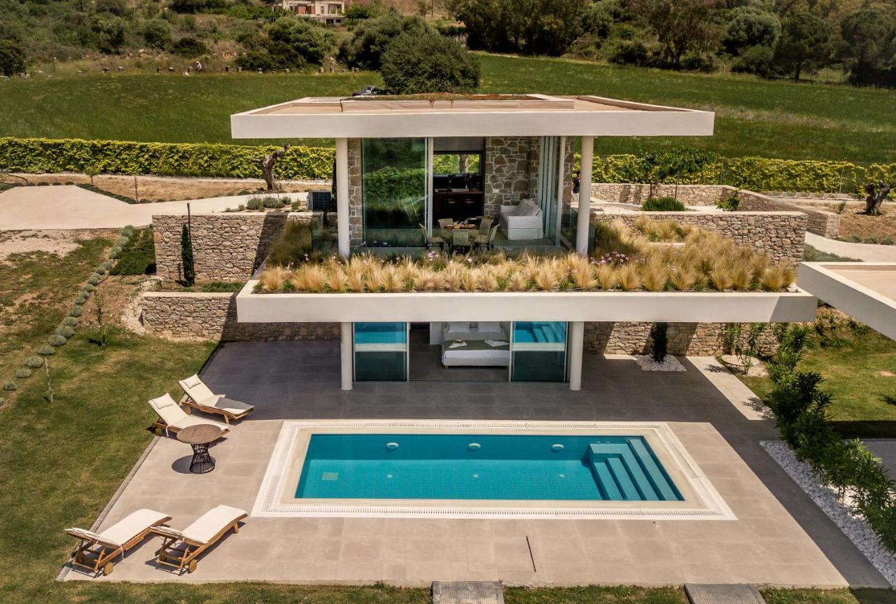 Varko Luxury Suites Paleros Extérieur photo