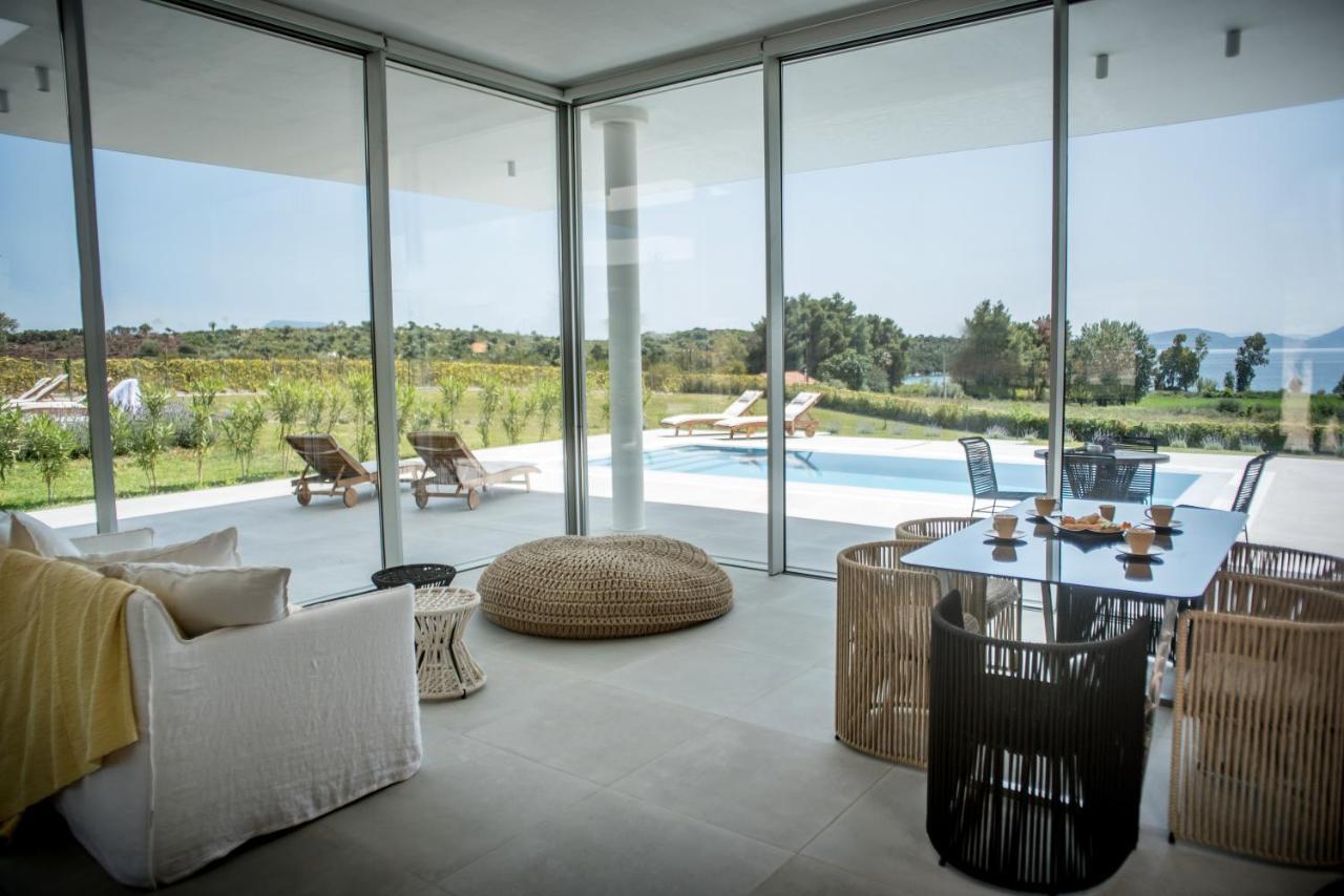 Varko Luxury Suites Paleros Extérieur photo