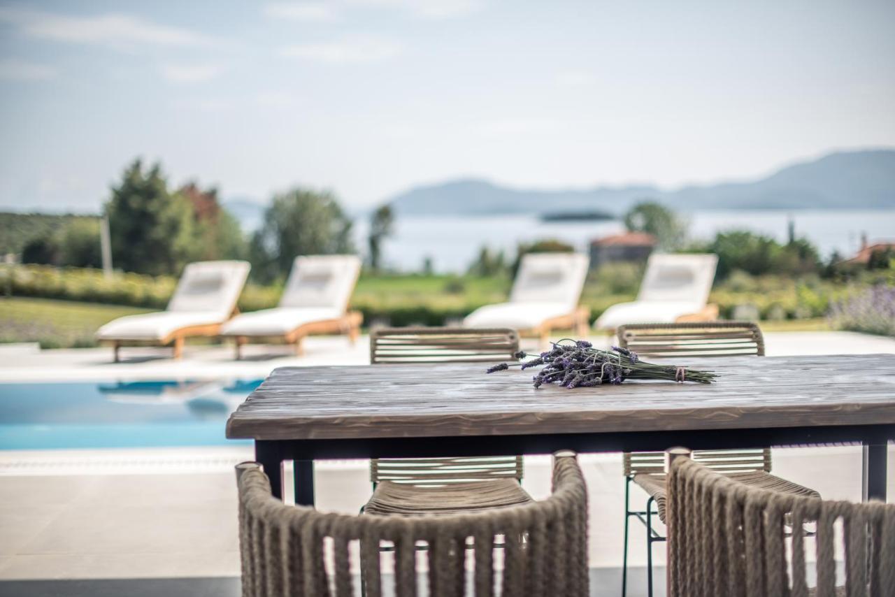 Varko Luxury Suites Paleros Extérieur photo